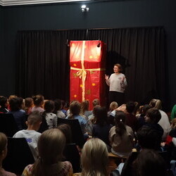                                 Weihnachten bei Opa Franz / Marotte Figurentheater im KULTUM: 30.11./1.12.2025