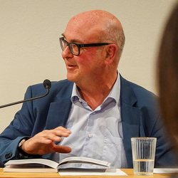 Literaturhotel 'Der Dichter Dominik Steiger (mühelos) stüsselchens' am 10. April 2026 mit Monika Rinck und Thomas Eder