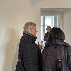 Eröffnung der Ausstellung: 'SISTERS OF THE LABYRINTH' von Renate Kordon und Tamara Friebel, KULTUM Graz, 2. März 2024. Foto: KULTUM/Johannes Rauchenberger