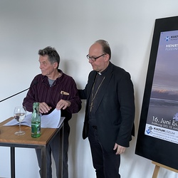 Henry Jesionka_Fleeing shadows. Foto: KULTUM/Rauchenberger