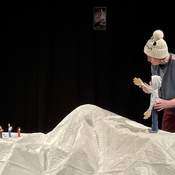 JUNGES PUBLIKUM_Mezzanin Theater_Früher. Foto: KULTUM/A. Hopper