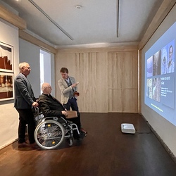 Josef Fink_Im Bann (s)einer großen Erzählung_Kuratorenführung. Foto: KULTUM/Hopper