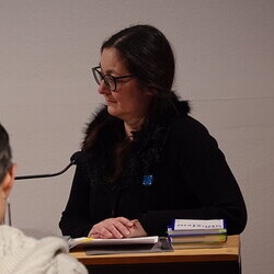                                 Literatur Hotel Julia Cimafiejeva und Tatjana Petzer am 20.1.2026