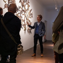 Lange Nacht der Museen, 4.Okt.2025: Führung mit Johannes Rauchenberger durch die Schau 'GOTT HAT KEIN MUSEUM. Aspekte von Religion in Kunst der Gegenwart'