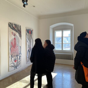 Eröffnung der Ausstellung: 'Margo Sarkisova: Reflections on Identity'; Kuratorin/Curator: Nastia Khlestova KULTUM Graz, 16.12.2023 In Kooperation mit   Foto: J. Rauchenberger