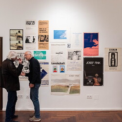 Im Bann (s)einer großen Erzählung: Josef Fink (1941–1999)Eröffnung im Minoritensaal, 28. Februar 2025Mit Johannes Rauchenberger, Elisabeth Koller (Kuratoren)Generalvika Erich Linhardt, Walter Prügger, Leiter des Ressorts 'Bildung, Kunst und Kultu