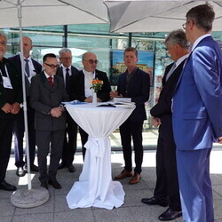                                 Zlatko Kopljar - K9 compassion+: Kunstintervention bei 'Geist & Gegenwart' (Motto 2025: 'Challenge Europe') aus Schloss Seggau, 4.-7. Juni 2025