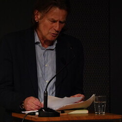  Doppelte Gäste: Lyrik-Lesung mit Erwin Einzinger und Lisa Spalt am Dienstag, 11.11.2025: Mit Einführungen von Paul Pechmann und einem anschlie?enden Gespräch mit Helwig Brunner.