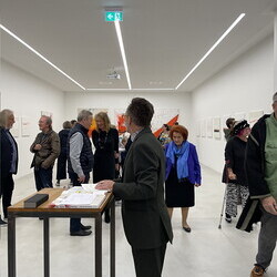 Gerhard Lojen (1935?2005) zum 20. Todestag: Er?ffnung KULTUMUSEUM im Spiegelgitterhaus Gleisdorf, 17.10.2025. Kurator Johannes Rauchenberger f?hrt in das Werk des K?nstlers ein.