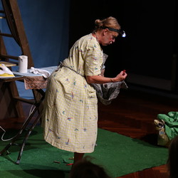 Frau Meier die Amsel, Mezzanintheater, JUNGES PUBLIKUM, September 2021. Foto: KULTUM