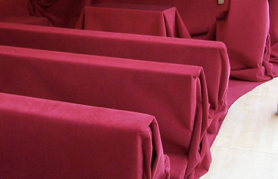 Kapelle des Landeskrankenhauses Hartberg. Innenraum Gestaltung: Michael Kienzer