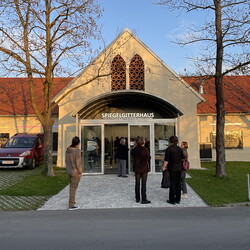 Er?ffnung KULTUMUSEUM im Spiegelgitterhaus Gleisdorf: Wolfgang Temmel: Perspektivenwechsel, 11. April 2025,Kurator: Johannes Rauchenberger