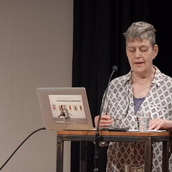  Ulrike Grossarth: Zwischenlandung auf Metaebenen. Reihe GOTT RAUM KUNST