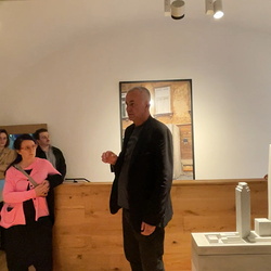 Artist-Curator Talk Zlatko Kopljar and Johannes Rauchenberger, 28. Sept. 2024, steirischer herbst, Ausstellung: Zlatko Kopljar: Erasion