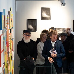 1. Kuratorenführung mit Johannes Rauchenberger und Künstlergespräche mit Michael Endlicher, Zlatko Kopljar, Reinhild Gerum, Heribert Friedl, Wilhelm Scheruebl, Alois Neuhold und Hannes Priesch – Rundgang im steirischen herbst 25, 27. September 2025