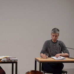 Literatur GEGENÜBER: Kholoud Charaf und Hanna Yankuta, KULTUM, 23.3.2026, Einführung und Gespräch:  Silvana Cimenti Lesung der deutschen Übersetzungen: Barbara Rauchenberger 