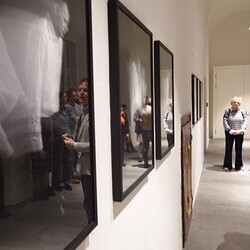  9. Themenführung über 'Bodies & Souls' in der Ausstellung 'Gott hat kein Museum' mit Kurator Johannes Rauchenberger. Special Guest: Daniel A. Zaman. KULTUMUSEUM Graz, 21.1.2026