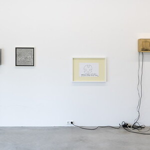 round and round she goes and where she stops nobody knows: Eine Ausstellung über die ZEIT, kuratiert von zweintopfKULTUMUSEUM im Spiegelgitterhaus Gleisdorf, 20.6. bis 5.10.2025Mit Werken von Manfred Erjautz, Richard Frankenberger, Sonja Gangl, S