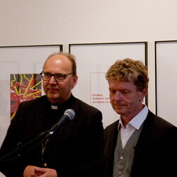 Ausstellungseröffnung:  GOTT HAT KEIN MUSEUM. Aspekte von Religion in Kunst der Gegenwart, (50 Jahre KULTUM), steirischer herbst 25: Er?ffnung mit Bischof Hermann Glettler (Innsbruck) und Kurator Johannes Rauchenberger 26. September 2025