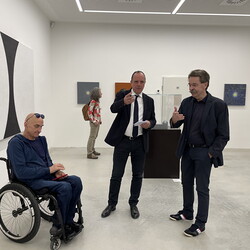 Er?ffnung KULTUMUSEUM im Spiegelgitterhaus Gleisdorf: Wolfgang Temmel: Perspektivenwechsel, 11. April 2025,Kurator: Johannes Rauchenberger