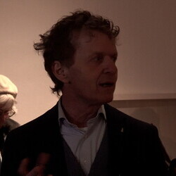 'Crosses': 12. Themenführung mit Kutator Johannes Rauchenberger in der Ausstellung 'Gott hat kein Museum', special guest: Guillaume Bruere (Berlin)