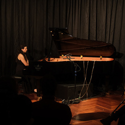 Reach.Touch. 28. November 2025. Konzert [imCubus] mit Musik von Leonardo Matteucci, Juan Sarmiento und Emanuele Savagnone