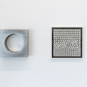 round and round she goes and where she stops nobody knows: Eine Ausstellung über die ZEIT, kuratiert von zweintopfKULTUMUSEUM im Spiegelgitterhaus Gleisdorf, 20.6. bis 5.10.2025Mit Werken von Manfred Erjautz, Richard Frankenberger, Sonja Gangl, S