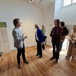 'God's Codes' - 10. Themenführung in der Ausstellung 'Gott hat kein Museum' mit Kurator Johannes Rauchenberger: Special guests: Markus Wilfling und Martin Behr