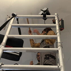 Aufbau der Ausstellung: Zenita Komad: NIE WIEDER KRIEG!KULTUM MUSEUM Graz, J?nner 2024Foto: KULTUM/Aufbauteam