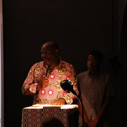 'language crosses borders': Tage der afrikanischen Literaturen: KULTUM Graz und Kunsthaus Graz, 5.?7. Mai 2023  Er?ffnung am Freitag, 5. Mai im KULTUM