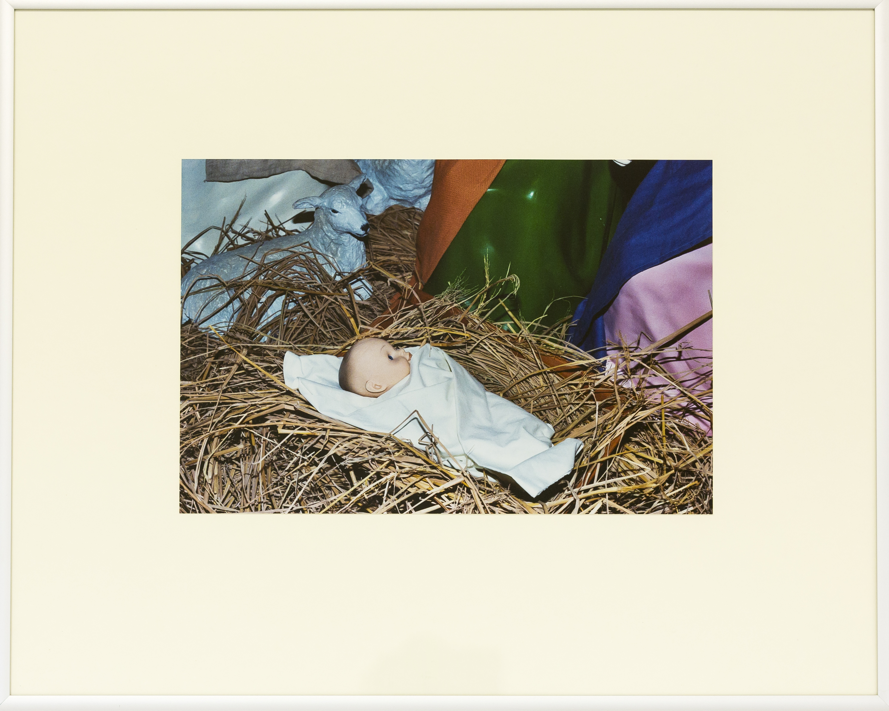 "Far to us a child is born..." (Isaiah 9:6), Kowloon, Hongkong, 2011, KULTUMdepot Graz from: Paul Albert Leitner: CHRISTMAS - A UNIVERSAL MESSAGE (2014)